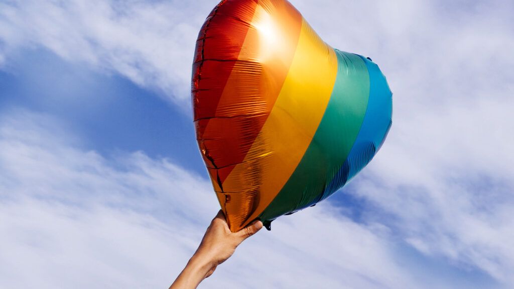 rainbow heart balloon